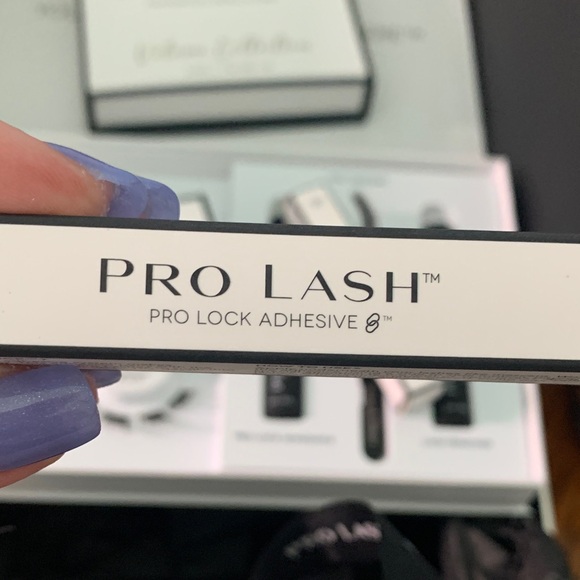 LASHES by PRO LASH - Picture 8 of 11